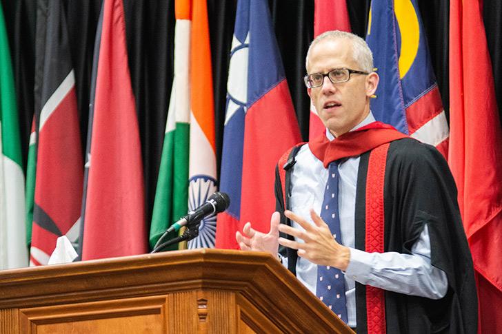 博士图像. Kevin DeYoung Commencement Address, 新濠天地app大学, May 7, 2022